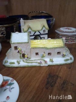 到着予定商品  アンティ―ク　COALPORT ハウス フィギュア