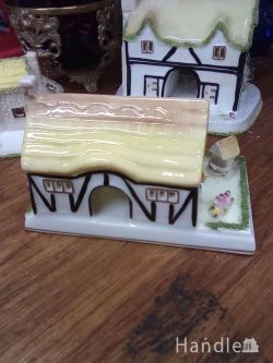 到着予定商品  アンティ―ク　COALPORT ハウス フィギュア