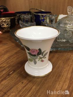 到着予定商品  アンティ―ク　WEDGWOOD ミニフラワーベース