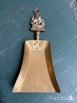 到着予定商品  アンティーク ブラススコップ
