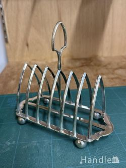 到着予定商品  アンティーク シルバープレート トーストスタンド