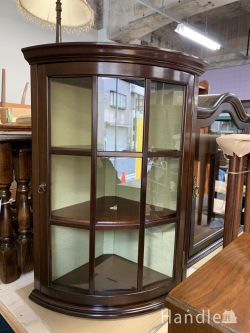 到着予定商品  アンティーク コーナーキャビネット