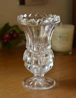 アンティーク雑貨  1940年代のアンティーク プレスドグラス