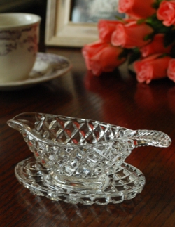 アンティーク雑貨 1940年代のアンティーク プレスドグラス