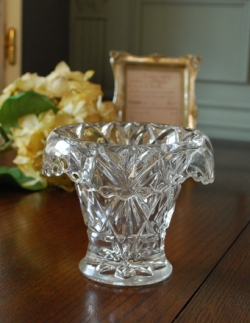 アンティーク雑貨 1940年代のアンティーク プレスドグラス