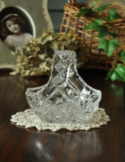 アンティーク雑貨  1940年代のアンティーク プレスドグラス 