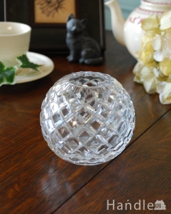 アンティーク雑貨 アンティーク花瓶 丸くて可愛いガラスボール（花器）、アンティークプレスドグラス