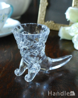 アンティーク雑貨 アンティーク花瓶 楽器みたいな美しいフォルム、アンティークプレスドグラス（フラワーベース）
