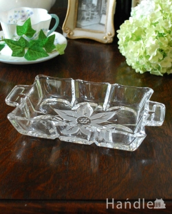 アンティーク雑貨 ケーキスタンド アンティーク 持ち手がついたシンプルガラストレー（プレート）、アンティークプレスドグラス 