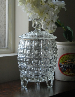 アンティーク雑貨 1940年代のアンティーク プレスドグラス