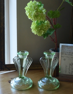 アンティーク雑貨  1940年代のアンティーク プレスドグラス