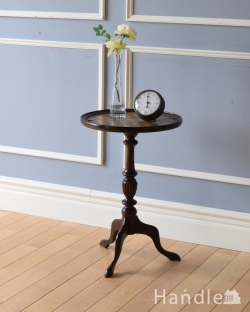 アンティーク家具 アンティークのテーブル チェスの革張り天板のワインテーブル、小さいアンティーク英国家具