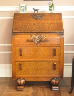 アンティーク家具 ビューロー 1930年代のアンティーク ライティング ビューロー