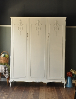 アンティーク家具  1930年代のアンティーク ワードローブ