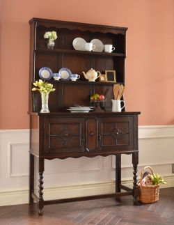 アンティーク家具 アンティークのキャビネット アンティークの英国家具、飾ったアイテムを惹き立てるウェルッシュドレッサー（食器棚）
