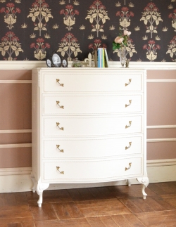 アンティーク家具 アンティークのチェスト フレンチスタイルのアンティーク家具、真っ白な５段チェスト 