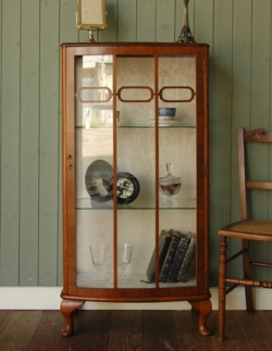アンティーク家具  アンティークキャビネット