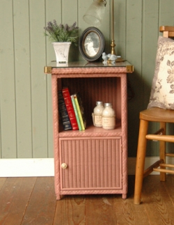 アンティーク家具 アンティークのキャビネット アンティーク  ロイドルーム ベッドサイドチェスト