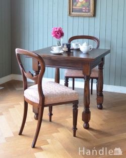 アンティーク家具 食卓テーブル スリムサイズで扱いやすいアンティークのドローリーフテーブル（英国家具）