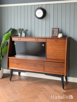 アンティーク家具 アンティークのキャビネット トーラ&ブラックのおしゃれなサイドボード、英国G-planのビンテージキャビネット