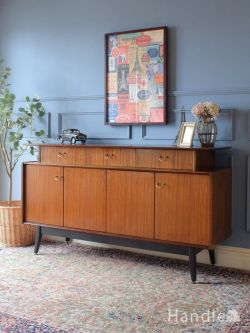 アンティーク家具  G-PLANトラー＆ブラックのサイドボード、イギリスから届いたおしゃれなビンテージ家具