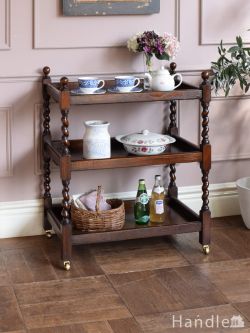 キラッと輝く足先が美しいトローリーワゴン、英国アンティークのツイスト脚の家具(i-229-f)