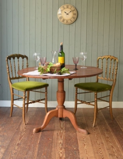 アンティーク家具  1930年代のアンティーク ラウンド テーブル