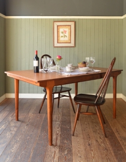 アンティーク家具  1970年代のアンティーク テーブル（マッキントッシュ）