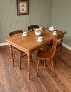 アンティーク家具  1920年代のアンティーク ダイニングテーブル