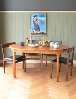 アンティーク家具 食卓テーブル マッキントッシュ社のヴィンテージダイニングテーブル