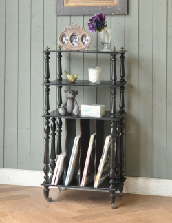 アンティーク家具 アンティークのキャビネット フレンチスタイルのアンティーク家具、 美しい装飾のサイドキャビネット（オープンシェルフ）