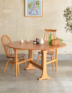 アンティーク家具 アンティークのテーブル アーコール社のアンティーク家具、ドロップリーフダイニングテーブル(ERCOL)