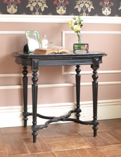 アンティーク家具 アンティークコンソールテーブル フランスから届いたアンティーク家具、大理石天板のフレンチテーブル