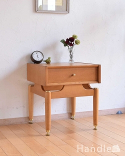 アンティーク家具 アンティークのチェスト 寝室で使えるヴィンテージ家具、G-planのサイドテーブル
