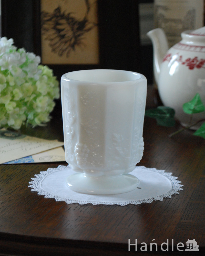 ウエストモーランド社のシュガーポット、ミルクガラスのアンティーク