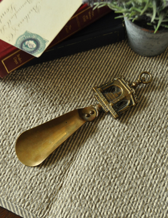 1940年代のアンティーク 真鍮靴べら (m-915-z)