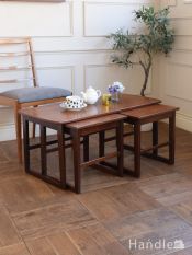 イギリスのおしゃれなビンテージテーブル、北欧スタイルのおしゃれなネストテーブル（Myer社）