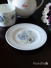 スージークーパーのパンプレート、青い花が描かれたビンテージのグレンミスト