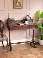 英国アンティーク調のレディデスク、マホガニー材のおしゃれな書斎机