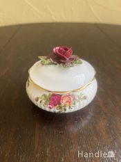 ロイヤルアルバートアンティ―ク　ふた付き小物入れ