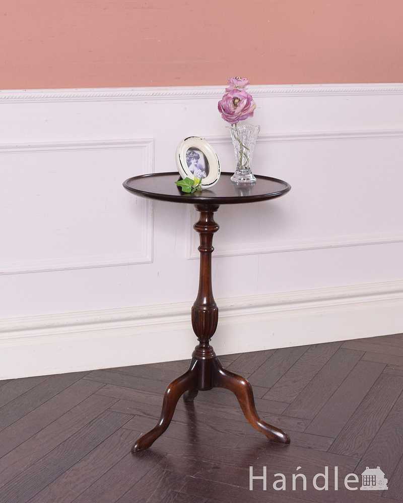 天板が美しいワインテーブル、小さいアンティーク英国家具 (k-1835-f)
