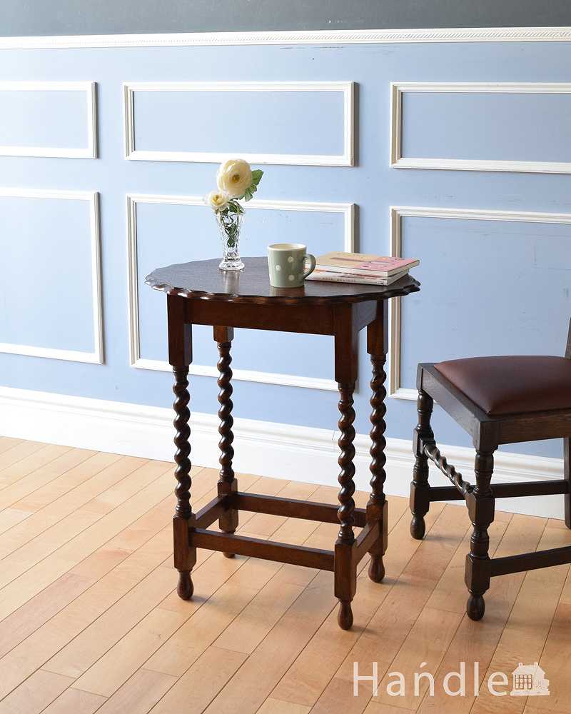 ツイスト脚が美しいアンティークの英国家具、オケージョナルテーブル (k-1874-f)