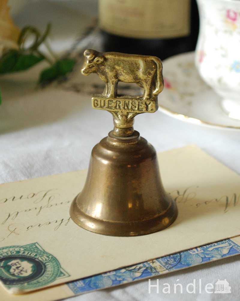 装飾の美しい英国輸入の真鍮アンティークベル（牛）