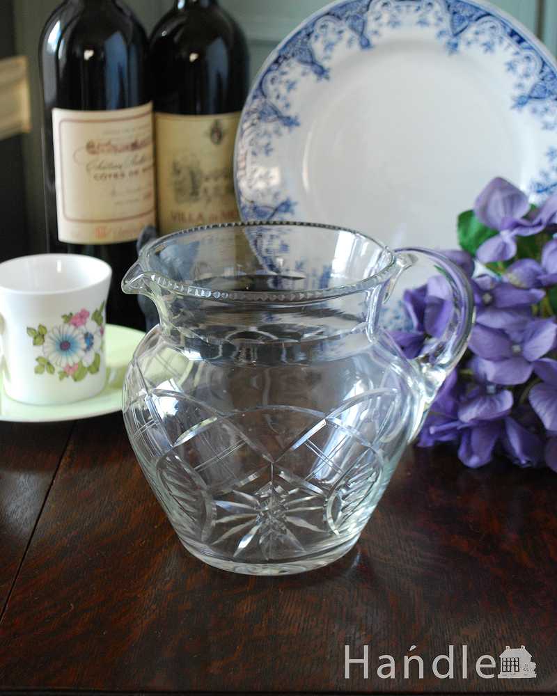 アンティークのプレスドグラス、フラワーベースにもなるガラスピッチャー (pg-4711)