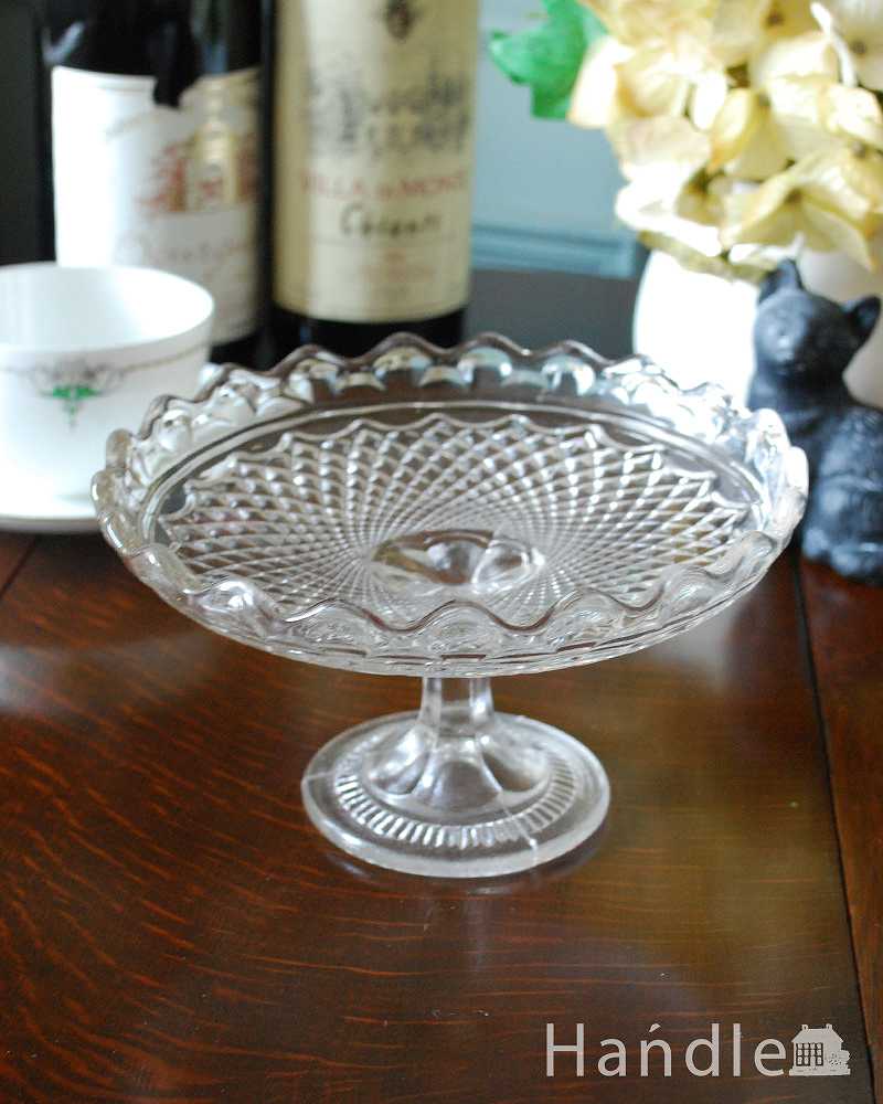 アンティークのガラスコンポート、ケーキスタンド(プレスドグラス) (pg-4905)