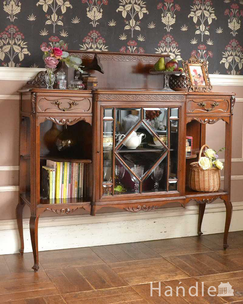 豪華なアンティーク家具、マホガニー材を使った英国テイストのキャビネット（飾り棚） (k-1217-f-1)