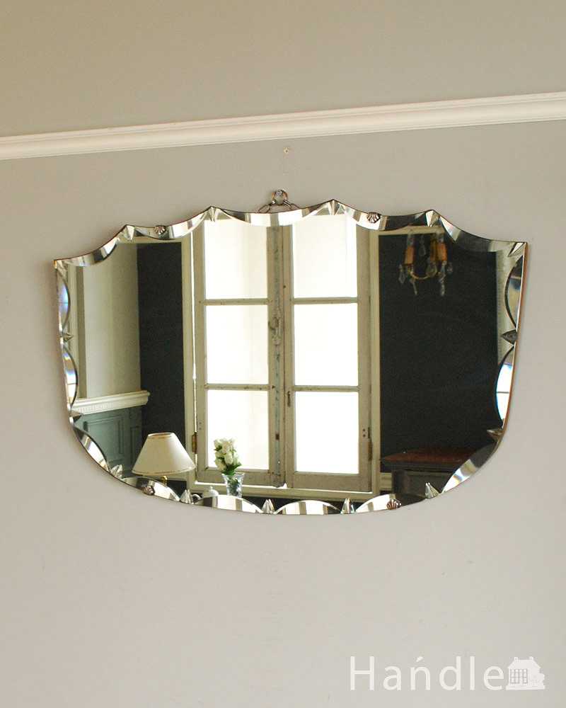 お洒落なかたちの英国の壁掛け鏡、アンティークカッティングミラー (k-2584-z)