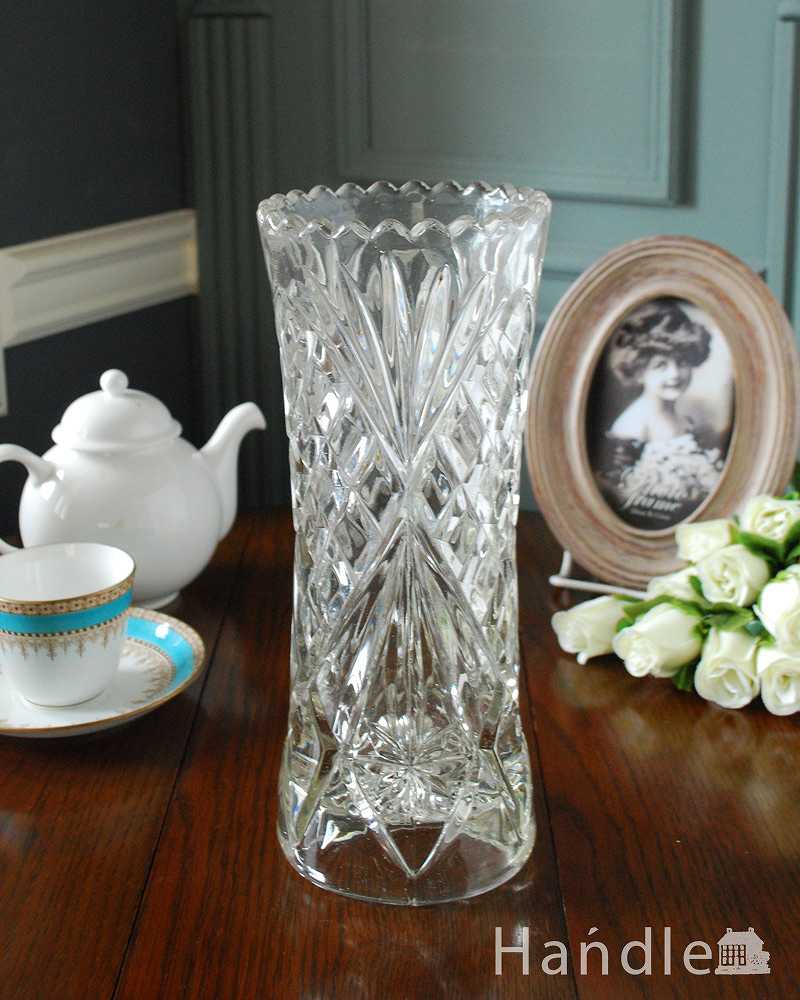 宝石のような輝きが美しいフラワーベース 花瓶 美しいアンティーク雑貨 Pg 5102 アンティーク雑貨