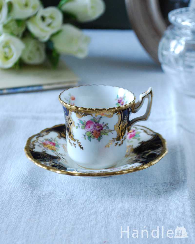 豪華な金彩模様が美しいコールポートのアンティークコーヒーカップ＆ソーサー (m-2400-z)