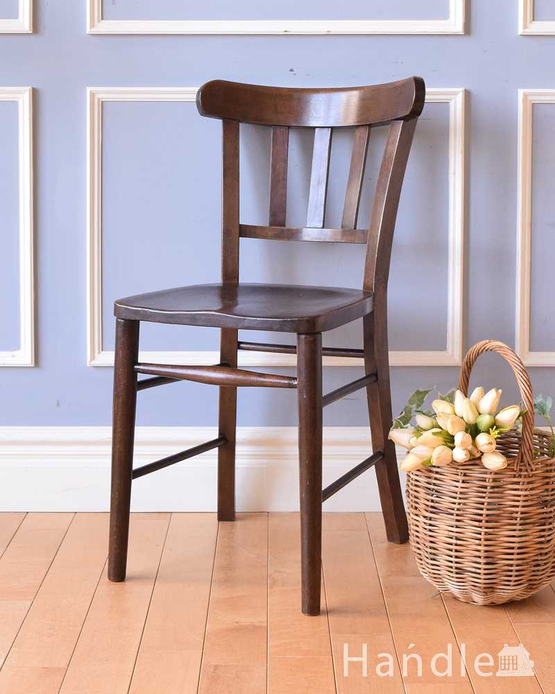 イギリスから来たアンティークの椅子、落ち着いた色のスクールチェア (k-1432-c)